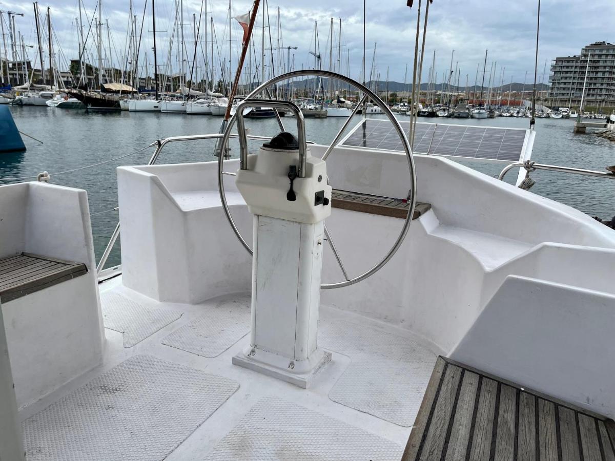 מלון Premiá de Mar Salidas En Barco מראה חיצוני תמונה